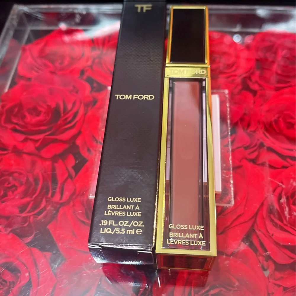 COPY - TOM FORD Luxe Lip Gloss # Phanthome New